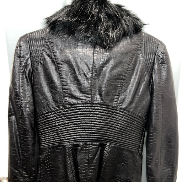 Bebe Fur Blazer - Picture 3 of 3